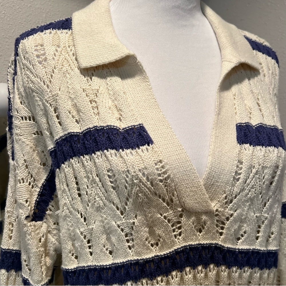 Universal Thread V-Neck Collars Pullover Sweater … - image 3